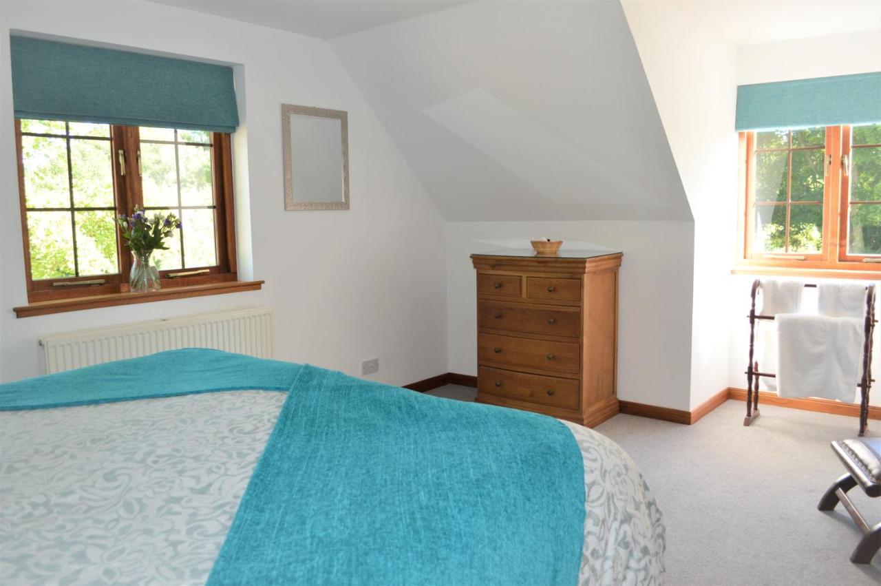 Auburn Cottage アーブロース エクステリア 写真